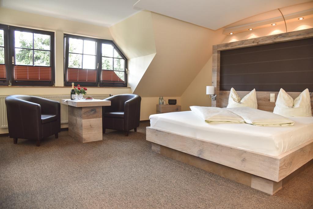 Hotel & Restaurant Waldblick Pulsnitz Εξωτερικό φωτογραφία